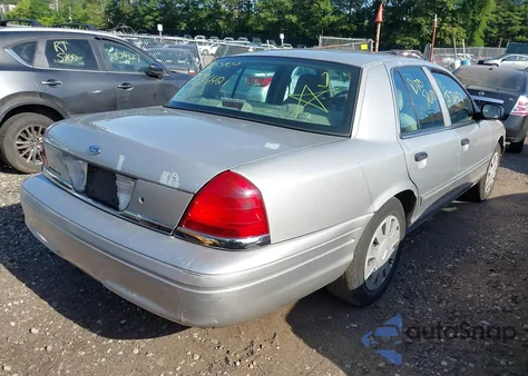 2008 Ford Crown Victoria Standard z USA, uszkodzony, nr VIN 2FAFP73V88X154724